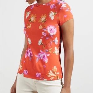 NWT TED BAKER Fitted Arbyela Rhubarb T-shirt -Size 4